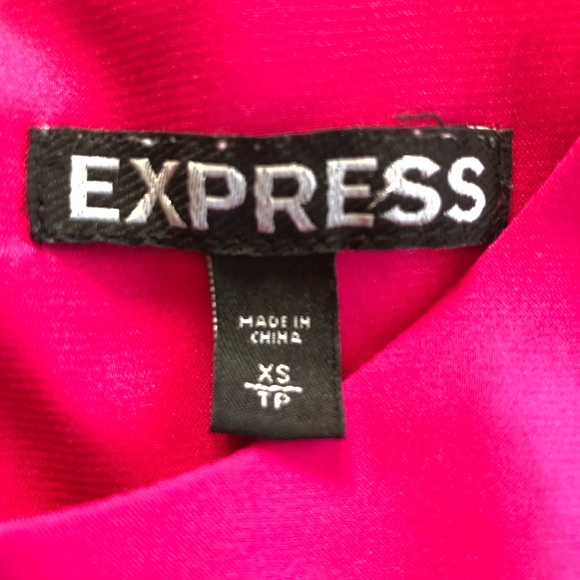 Express Peplum Top - Picture 3 of 4